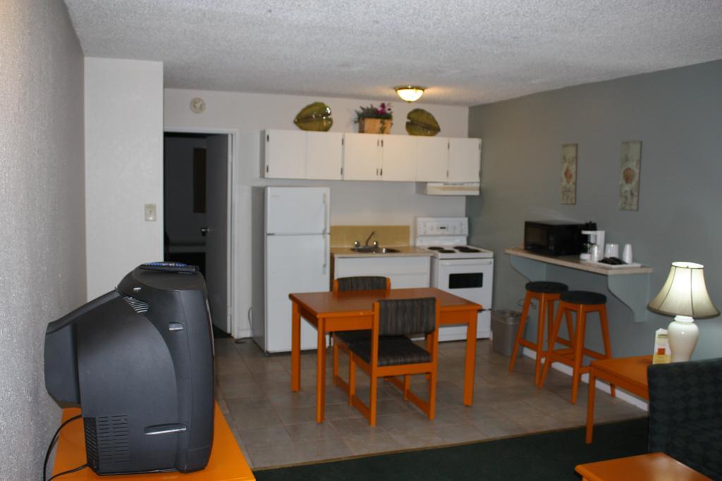 Northwoods Inn & Suites Saskatoon Kültér fotó